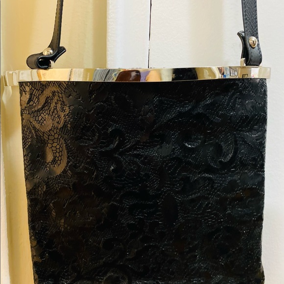 BRAVE LEATHER Shoulder bag - Picture 2 of 8